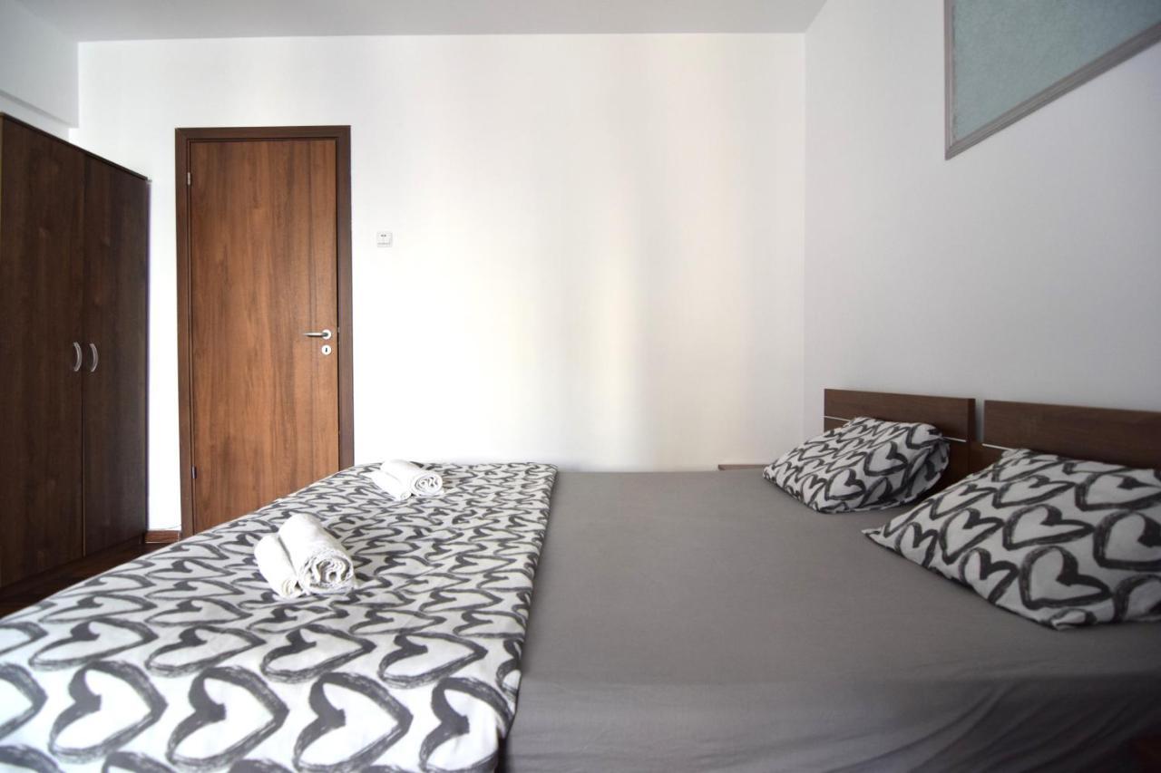 Appartement Resedinta Luterana à Bucarest Extérieur photo