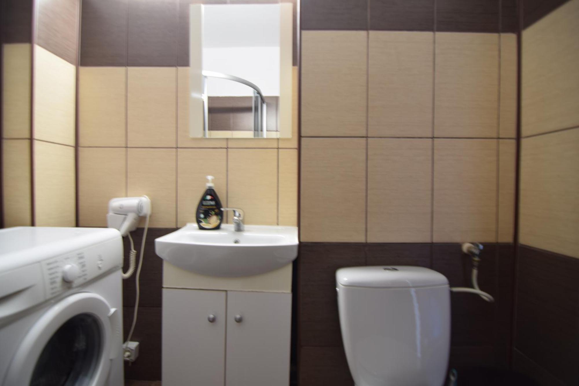 Appartement Resedinta Luterana à Bucarest Extérieur photo