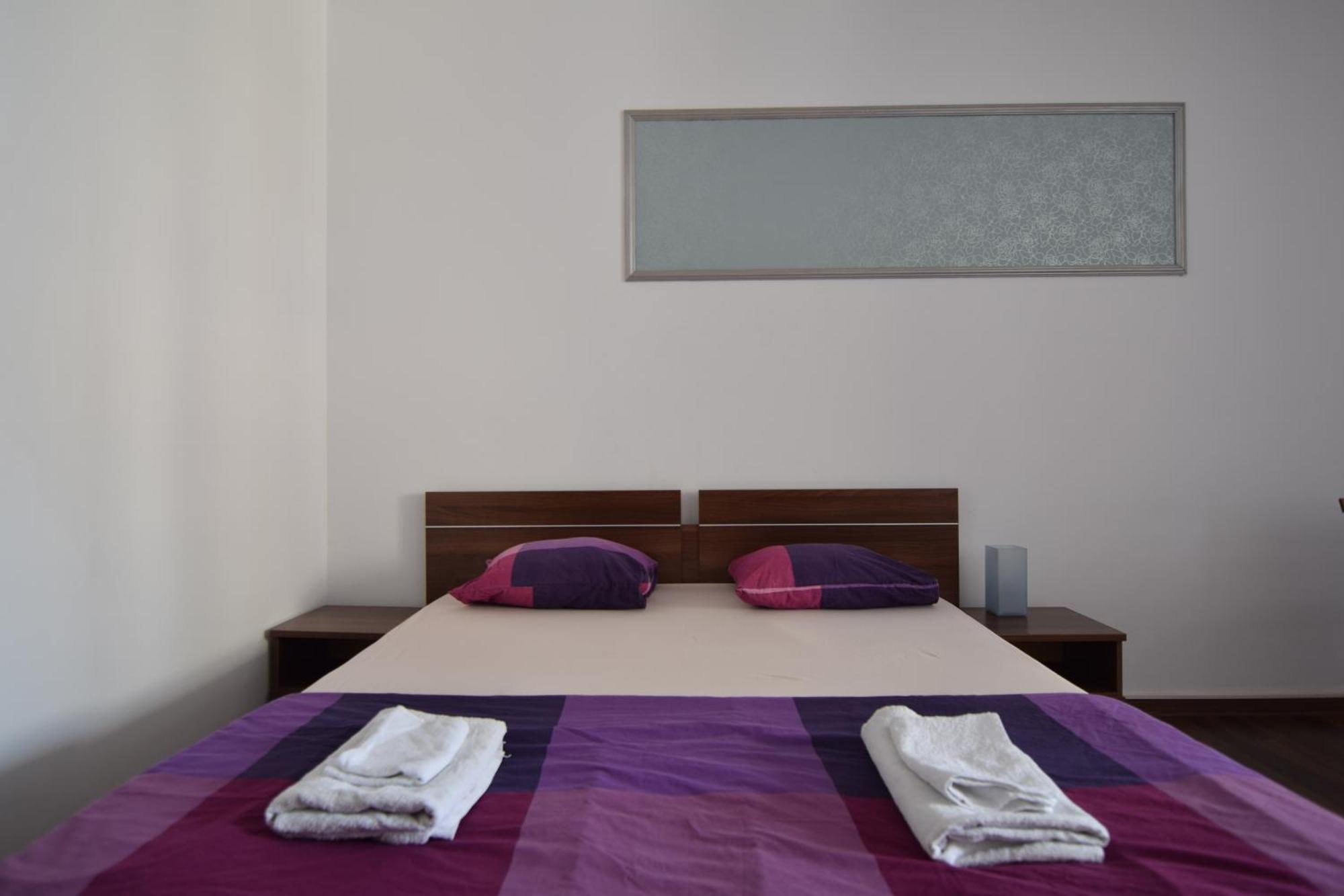 Appartement Resedinta Luterana à Bucarest Extérieur photo