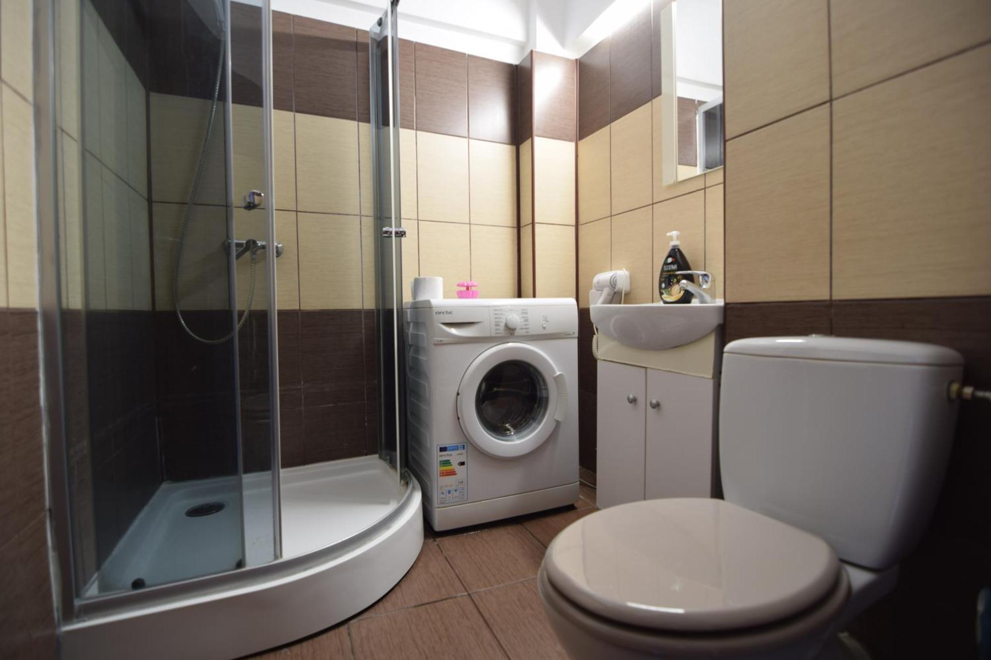 Appartement Resedinta Luterana à Bucarest Extérieur photo